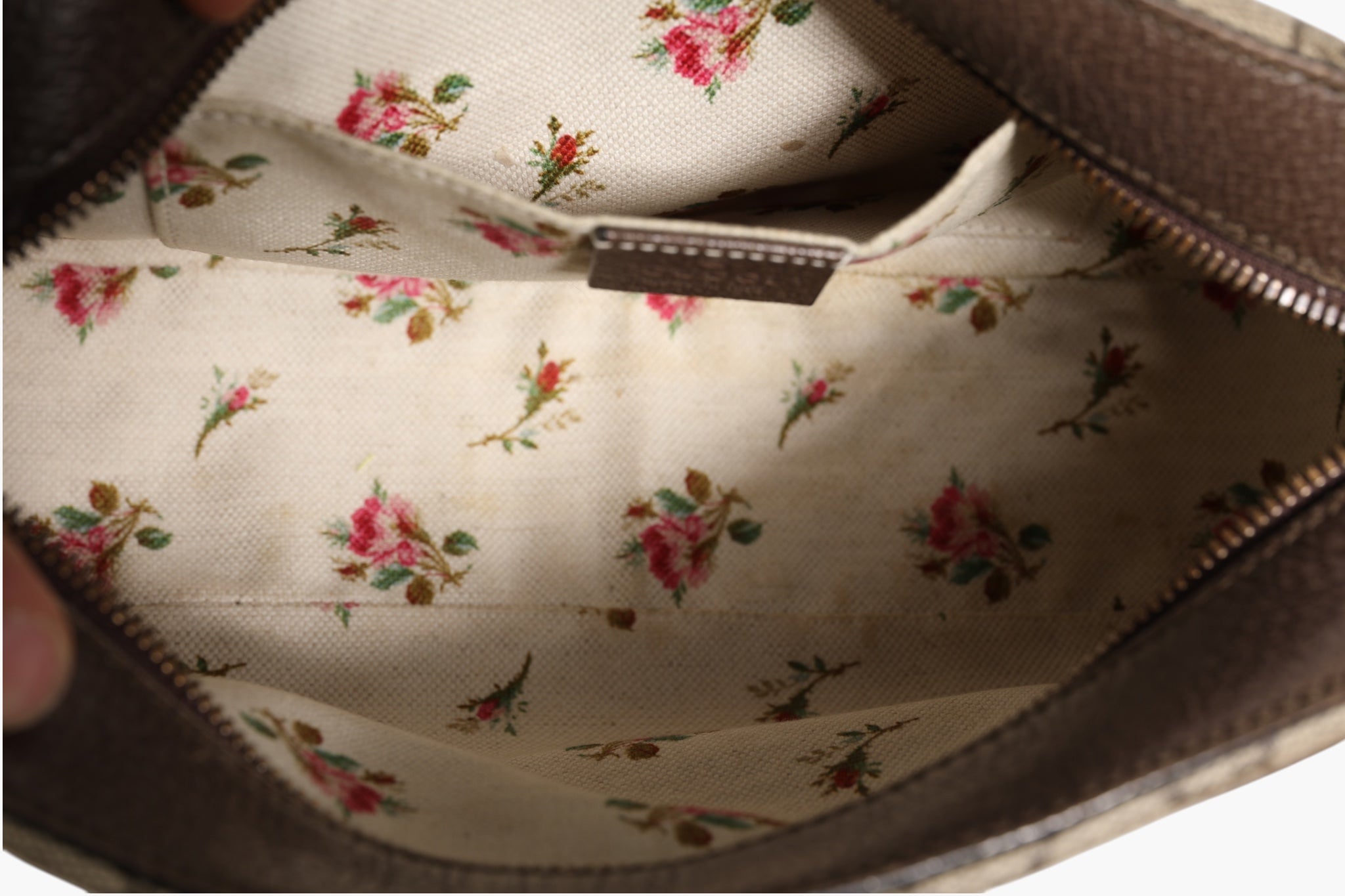 GG Supreme Coated Canvas Neo Messenger Bag