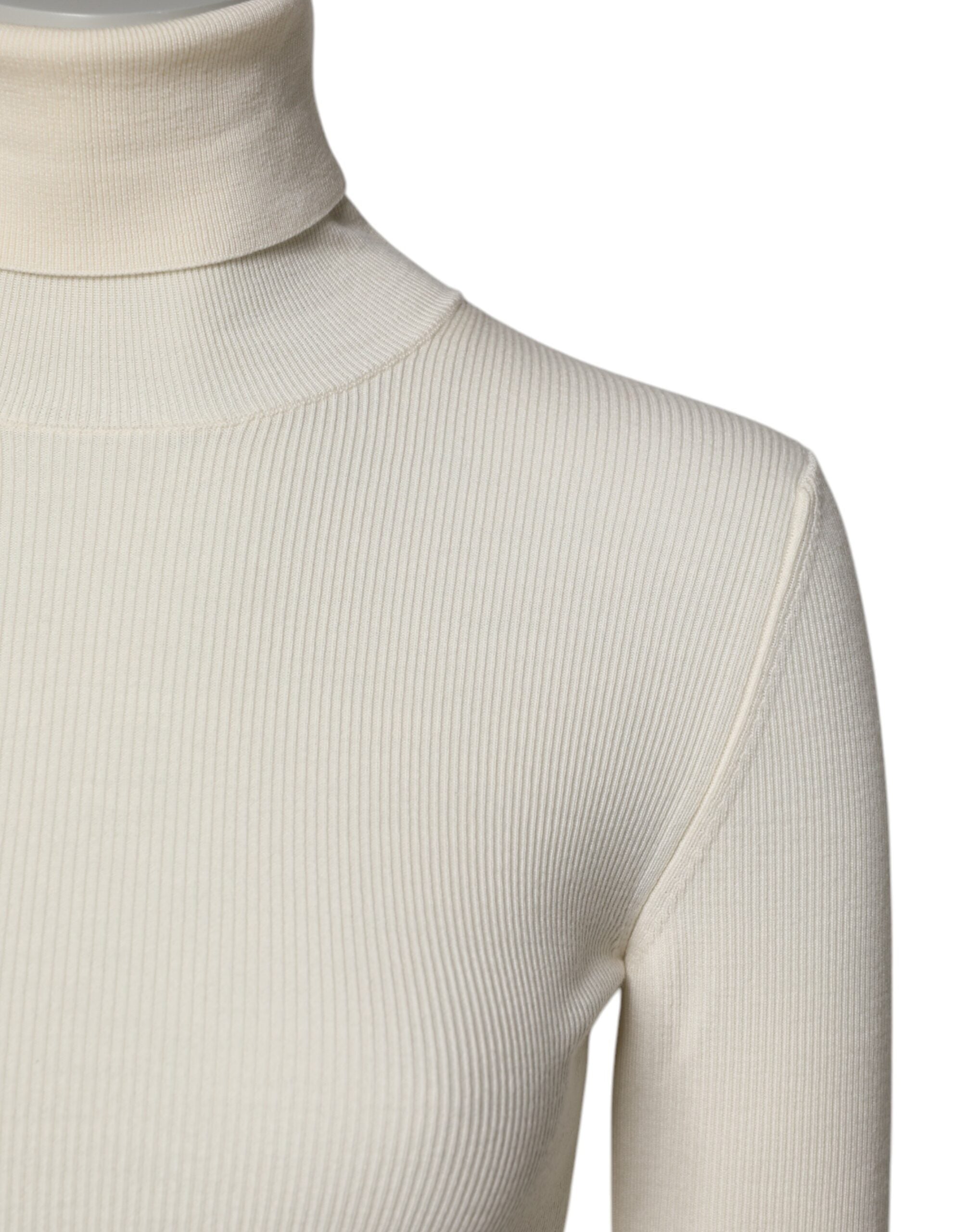 Cream Long Sleeves Turtleneck Slim Sweater