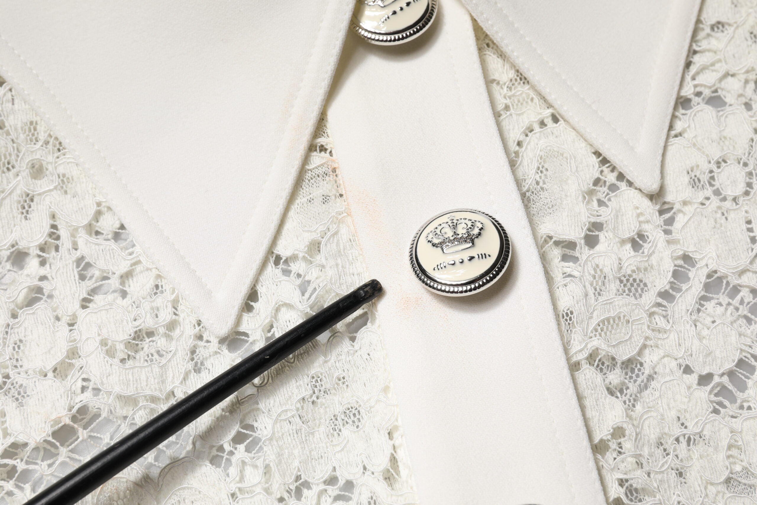 White Floral Lace Long Sleeves Shift Dress