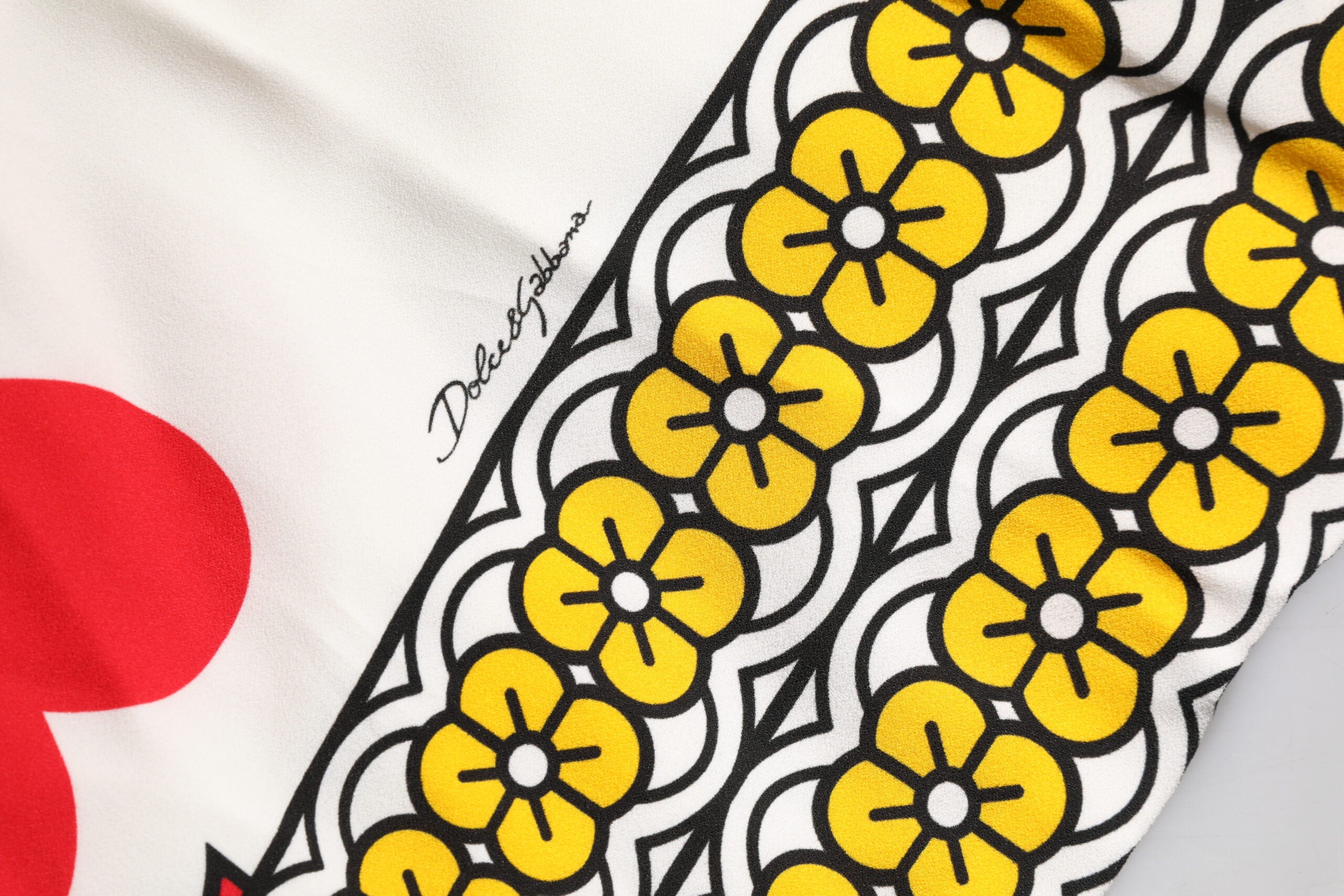 White Queen Of Hearts Sleeveless Maxi Dress