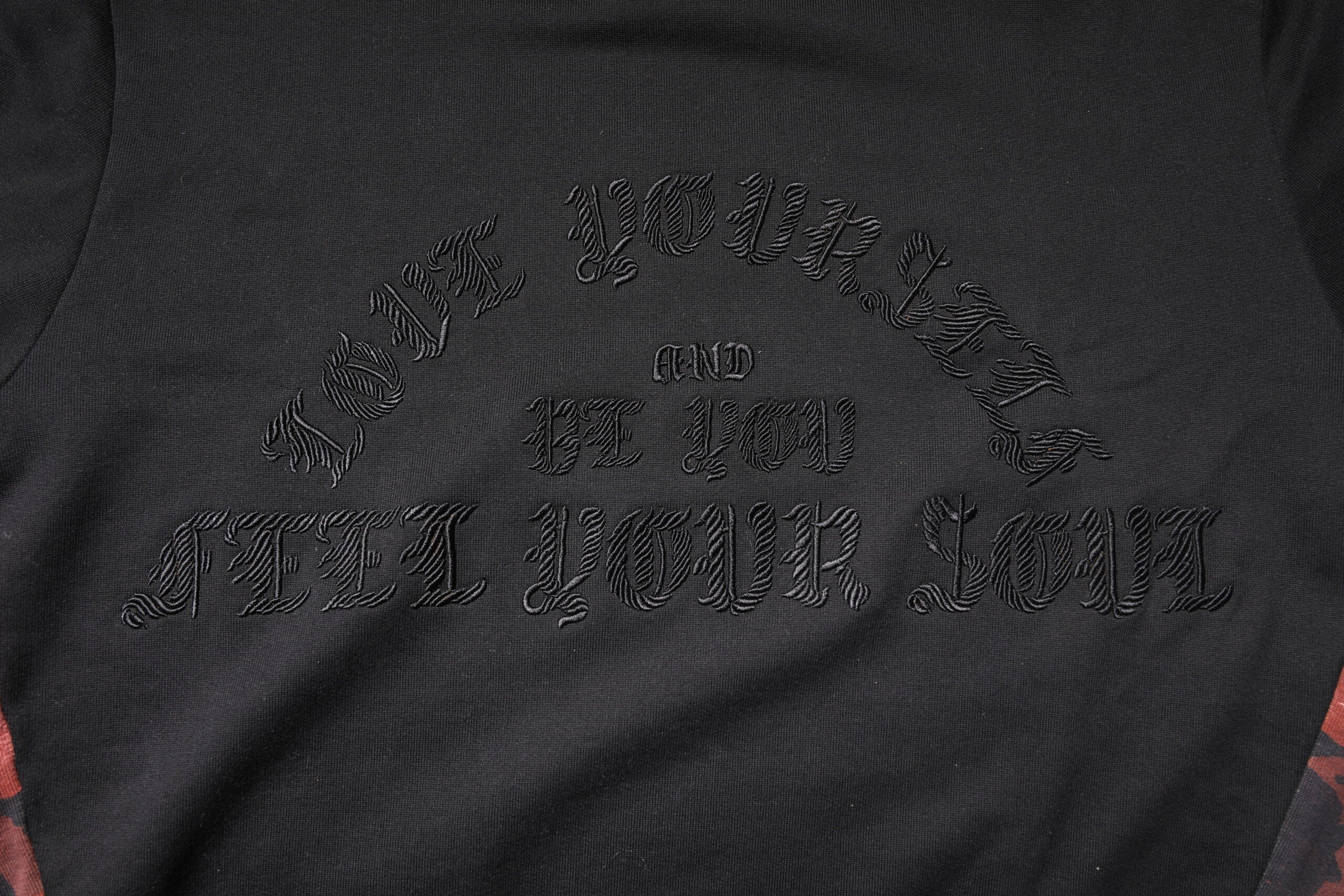 Black Embroidered Crew Neck Pullover Sweater