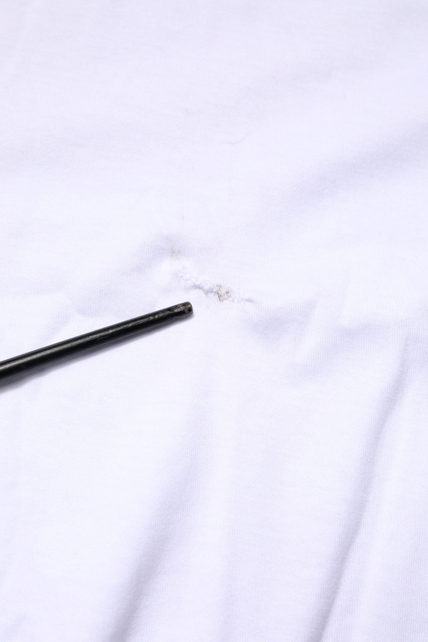 White Cotton DG Crown Embroidery T-shirt