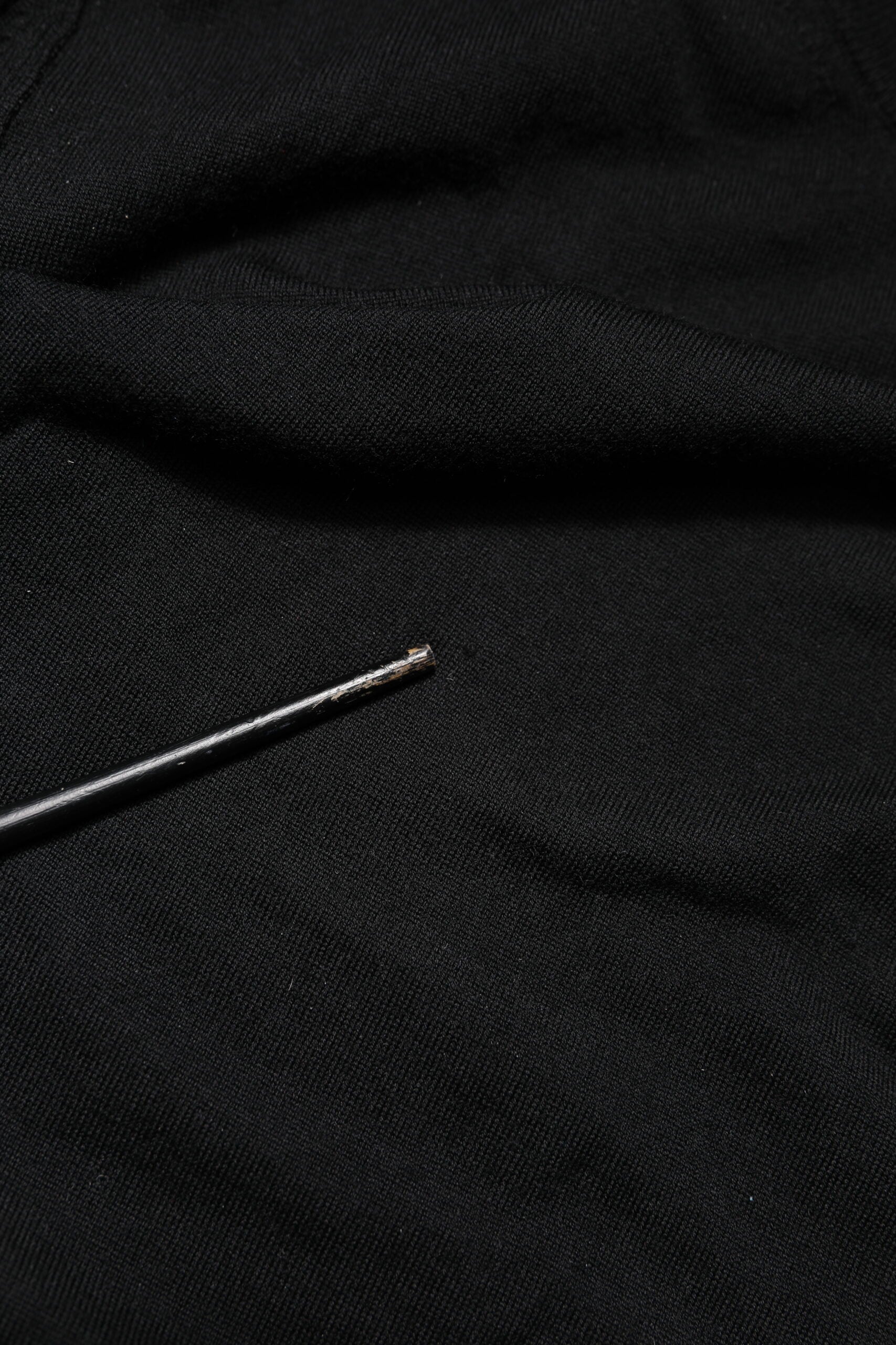 Black Long Sleeve Crew Neck Pullover Sweater