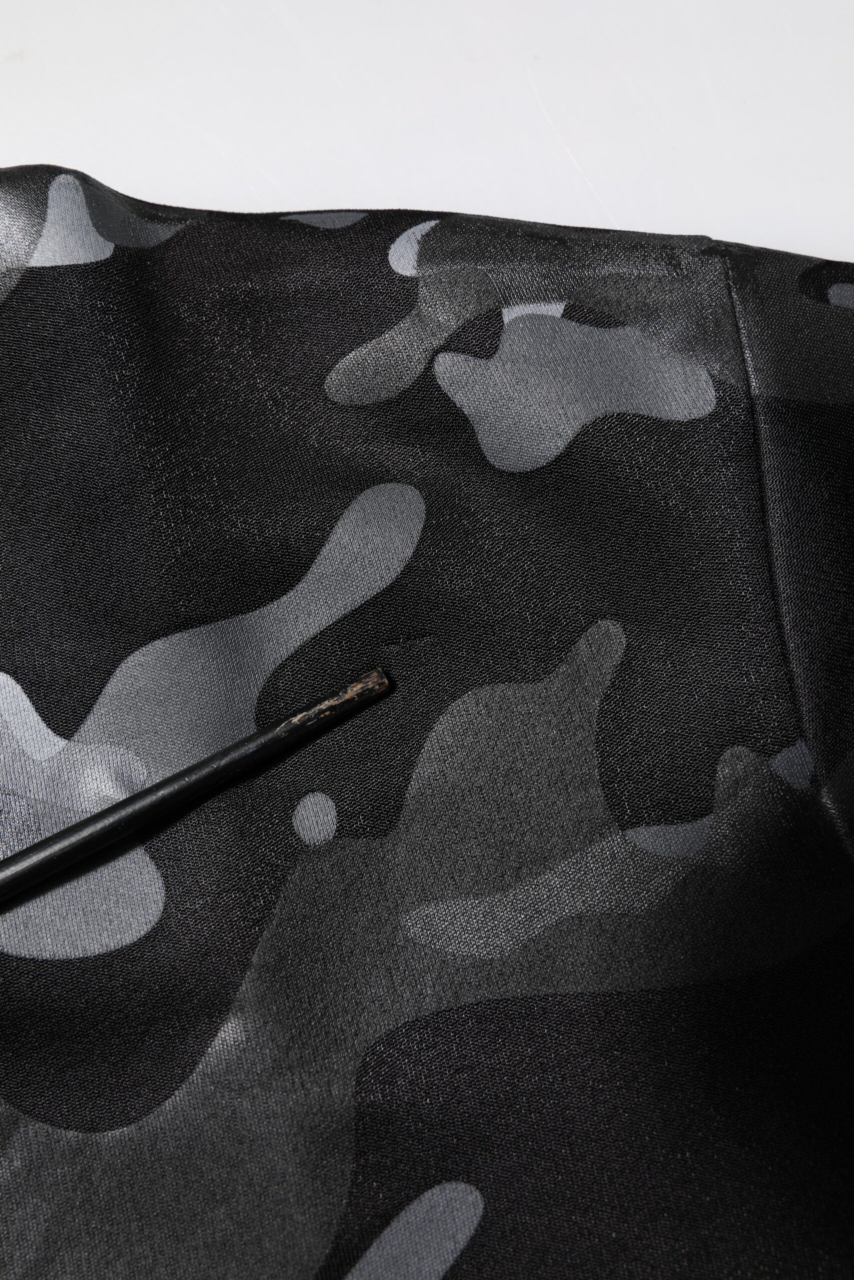 Black Camouflage Pullover Sweatshirt Sweater