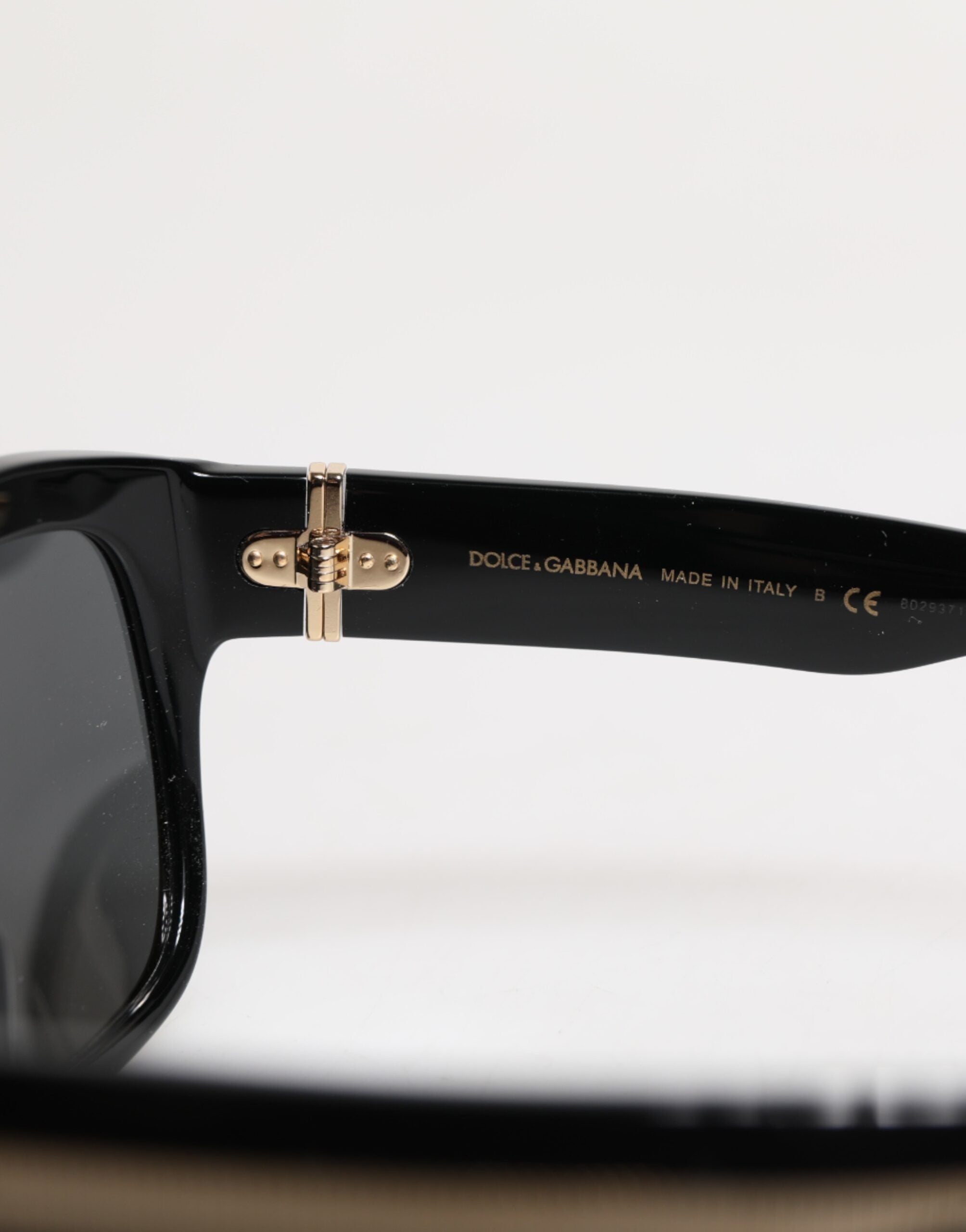 Black Square Acetate Frame DG4398-F Eyewear Sunglasses