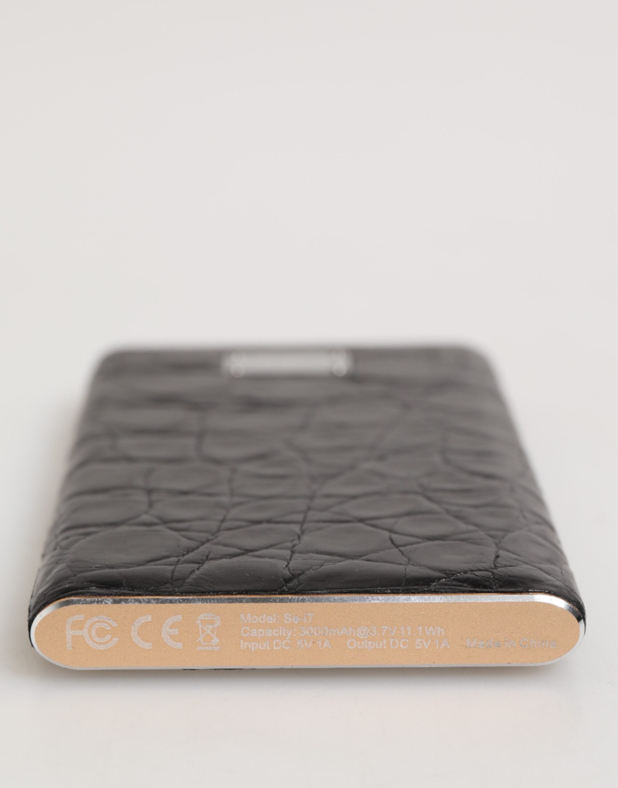 Black Leather Exotic Skin 3000mAh Power Bank Charger USB