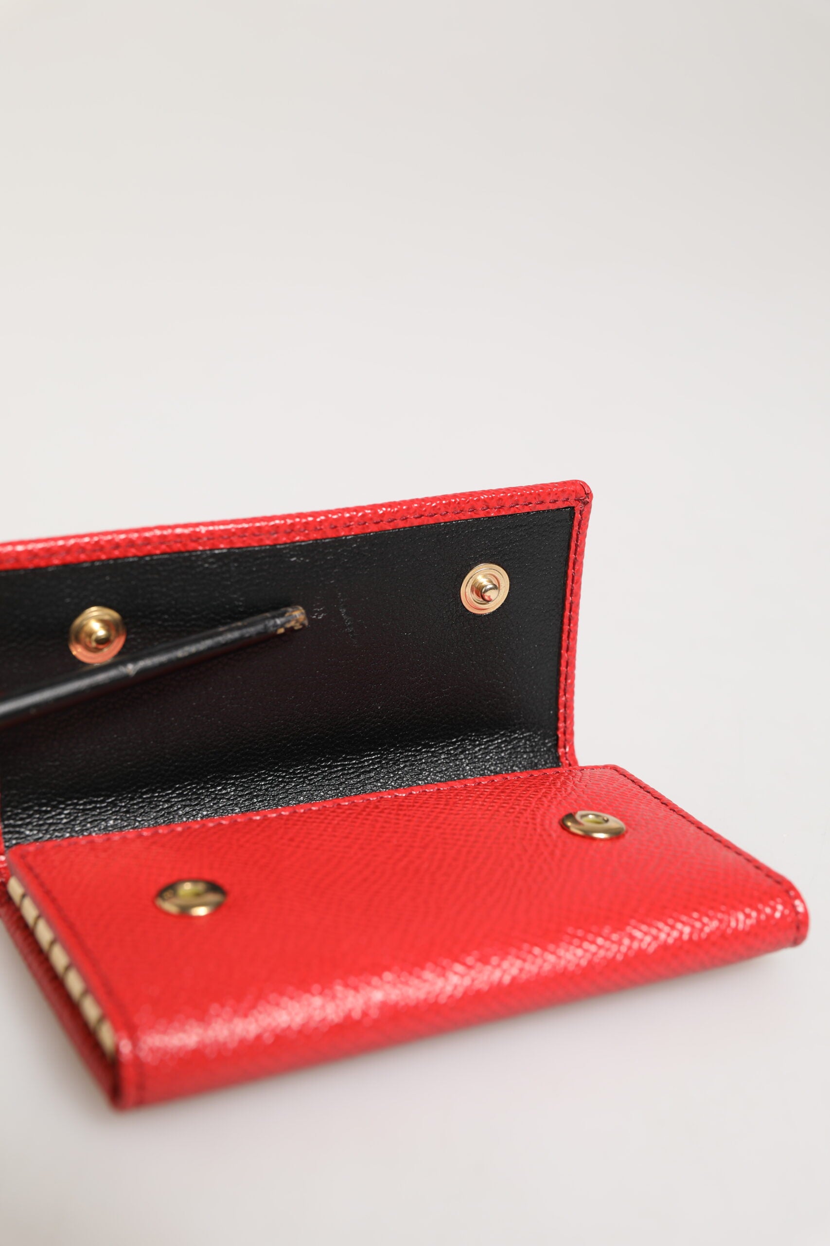 Red Leather Silver Metal Logo Plaque Trifold Key Holder