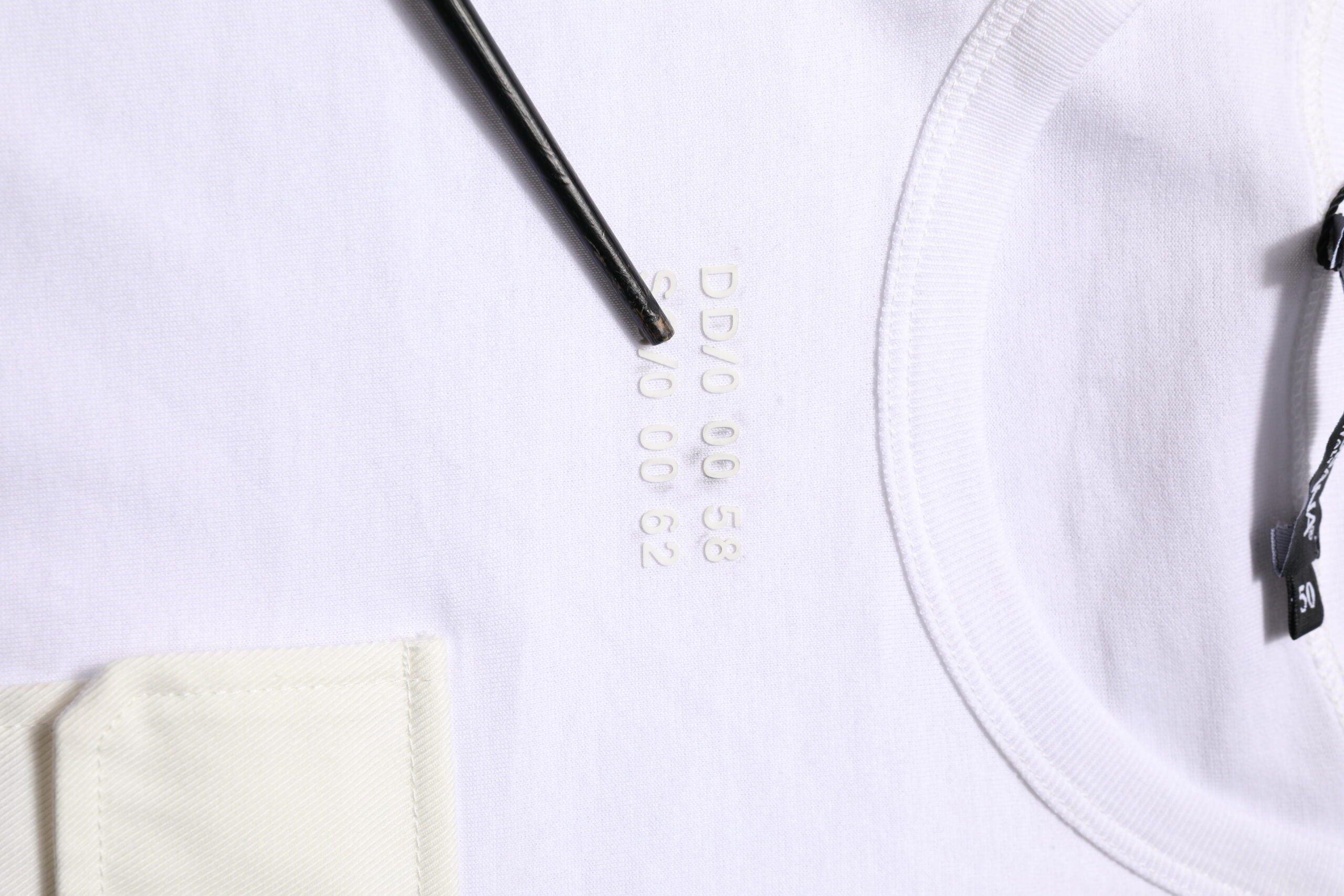 White Cotton Pocket Short Sleeves Men T-shirt