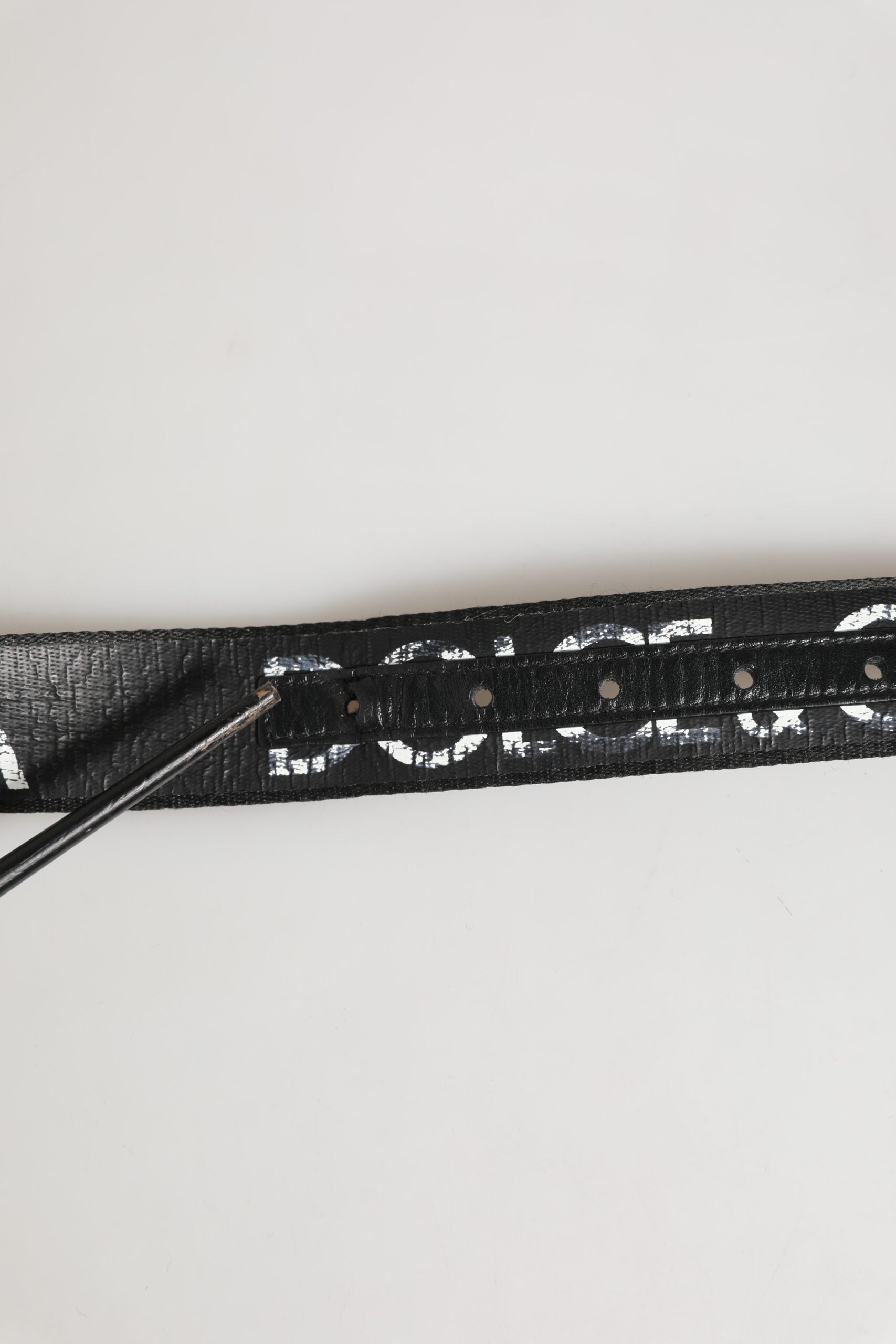 Black White Printed Metal Logo Buckle Belt