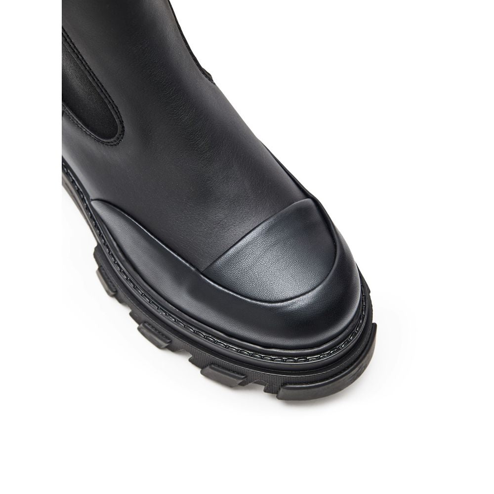 Black Leather Chelsea Boots