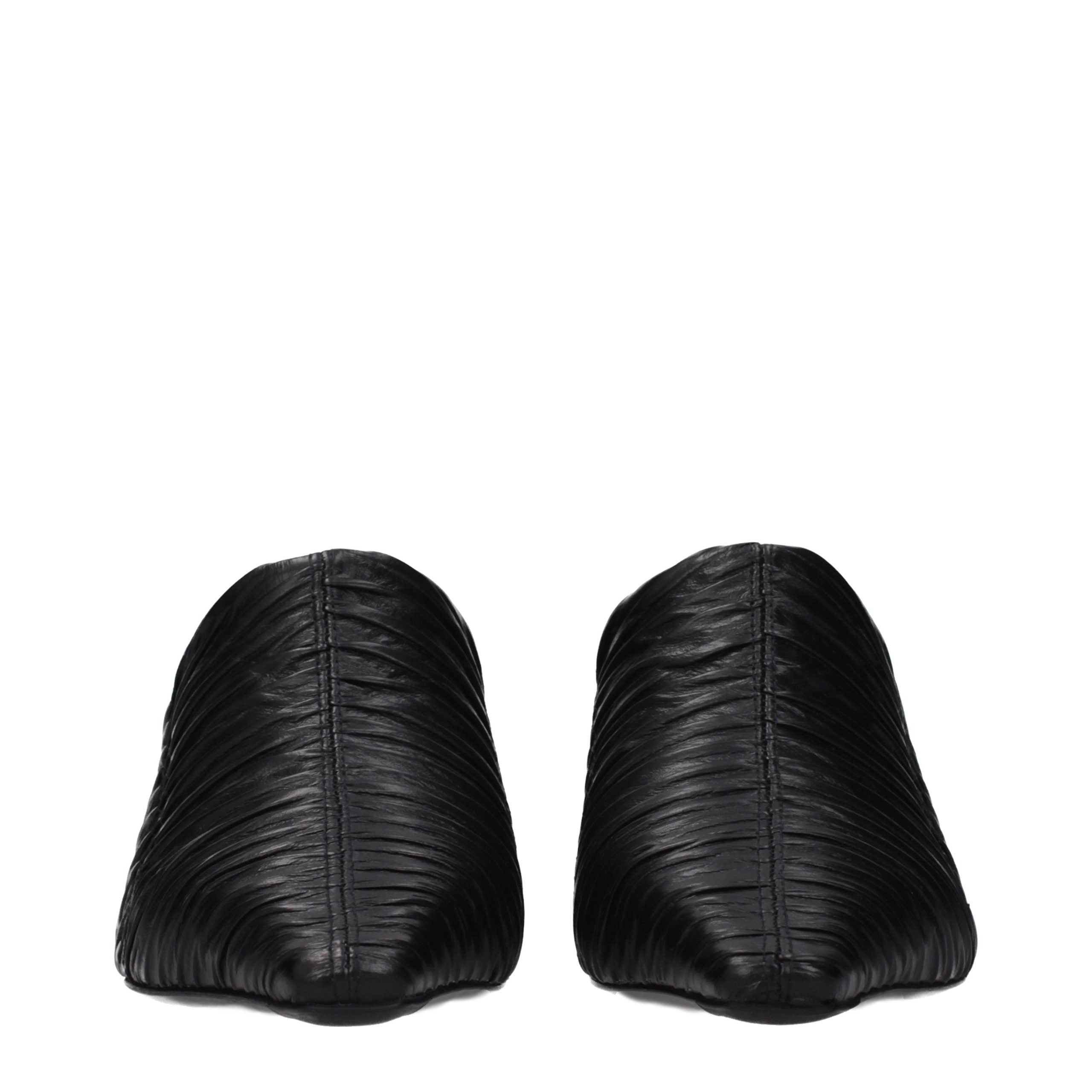 Black Leather Mid Heel Pumps