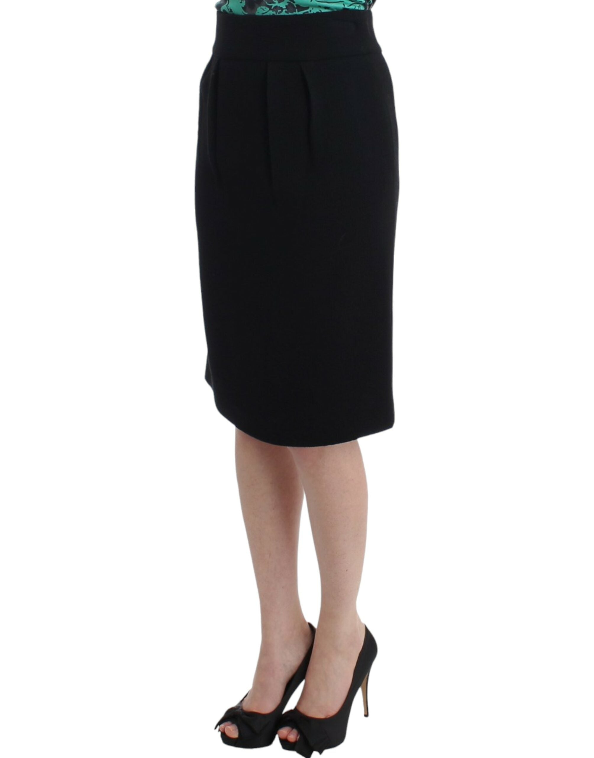Black wool pencil skirt