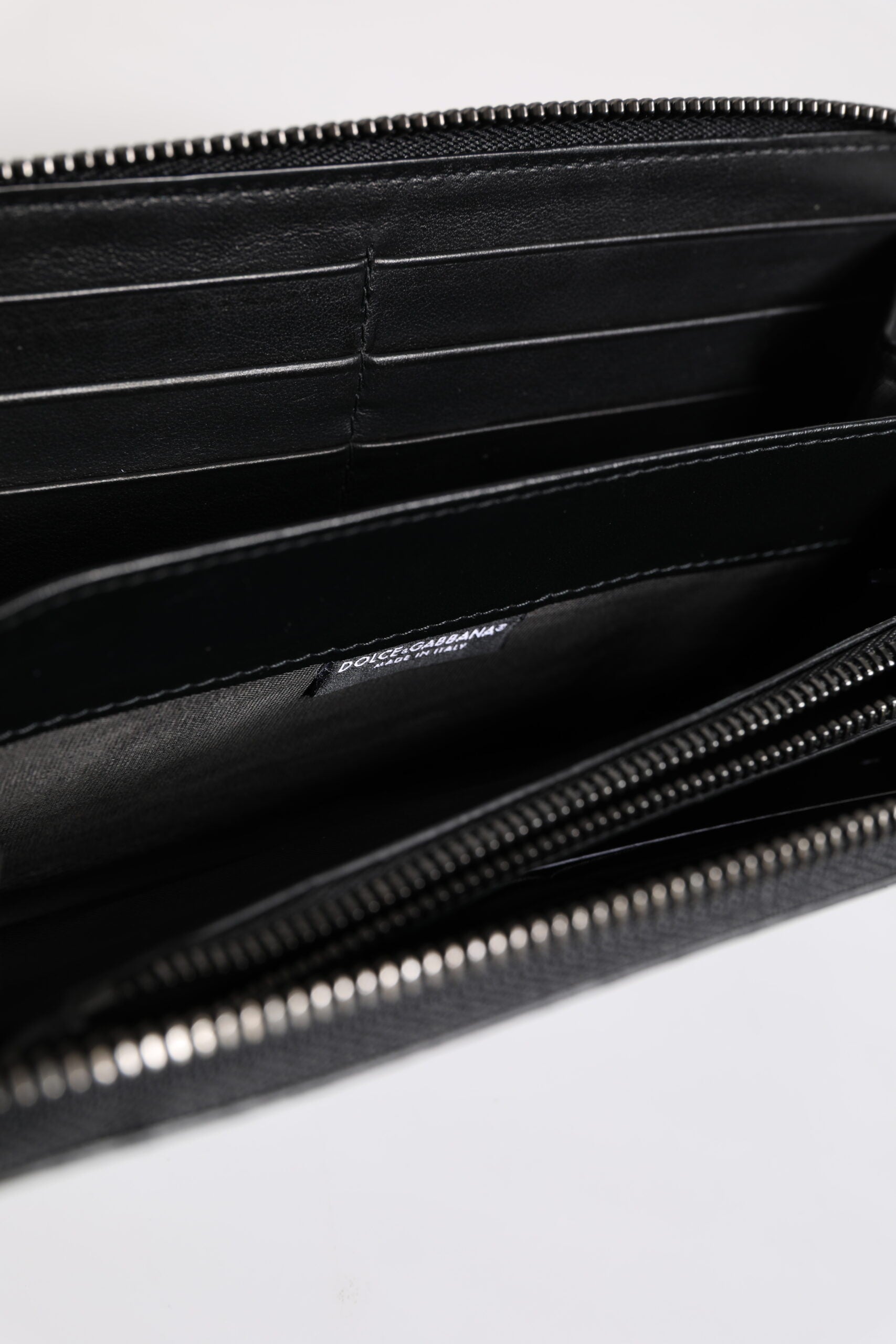 Black Blue Exotic Leather Embossed Continental Wallet