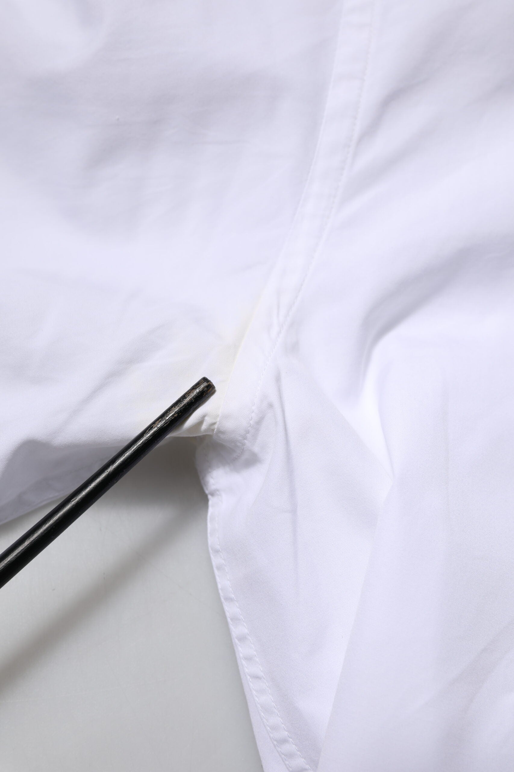 White Cotton GOLD Long Sleeves Men Dress Shirt