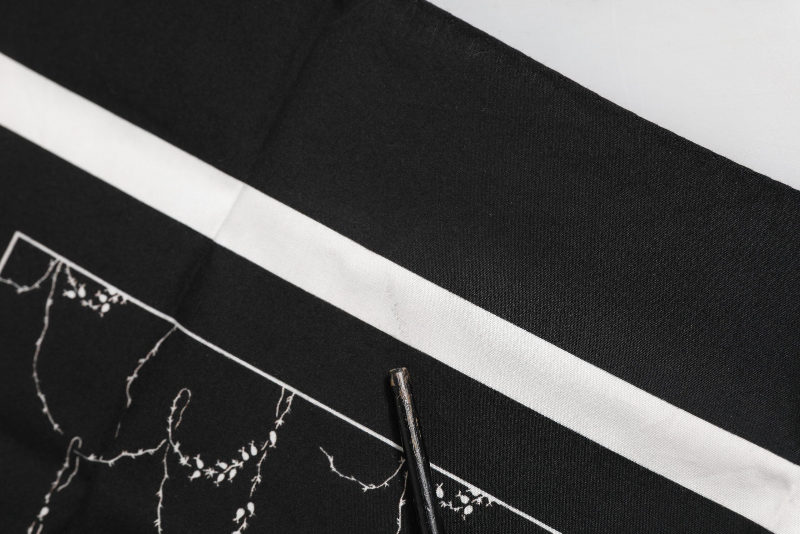 Black White Printed Square Foulard Scarf