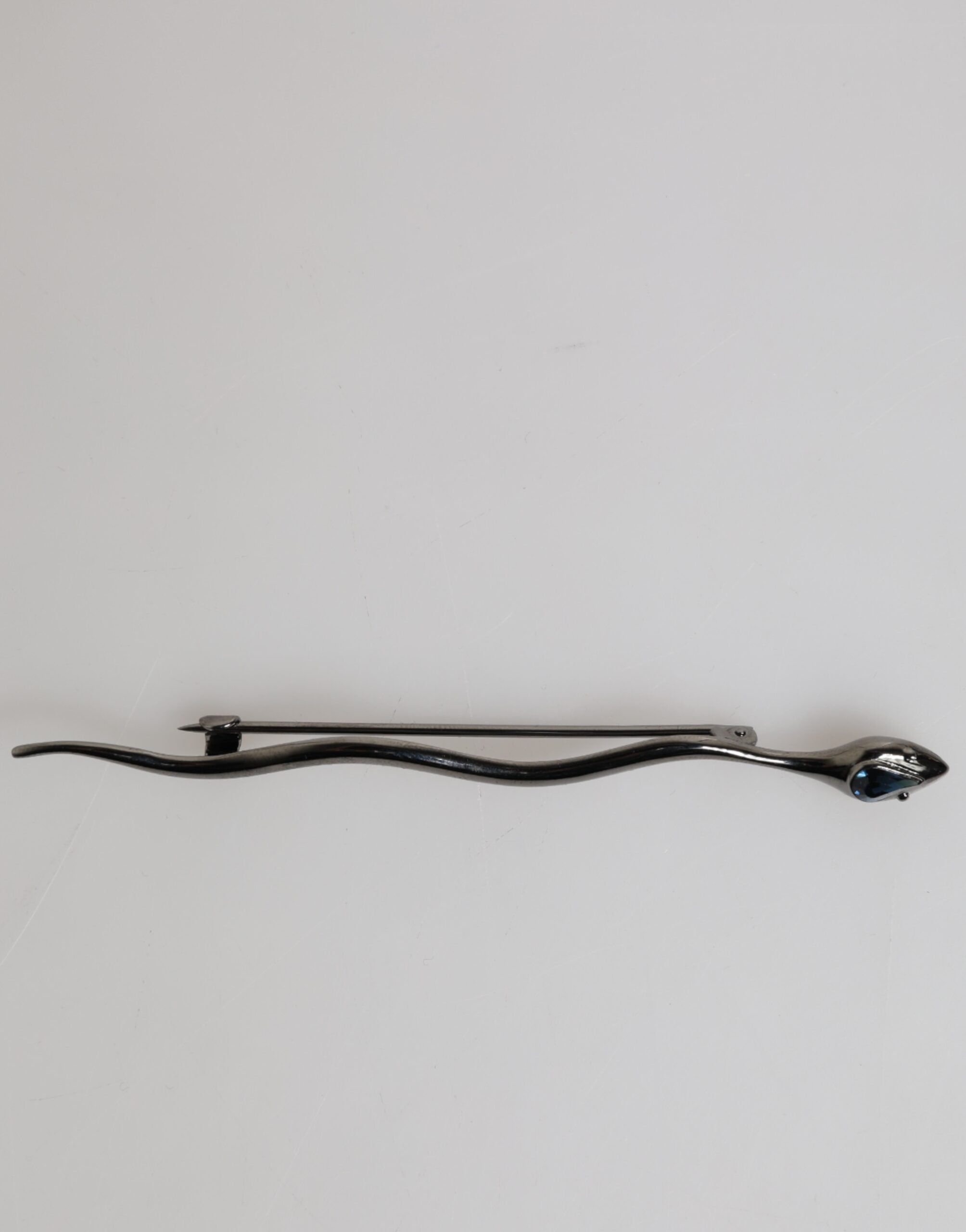 Black Brass Crystal Spilla Serpente Mens Brooch Pin