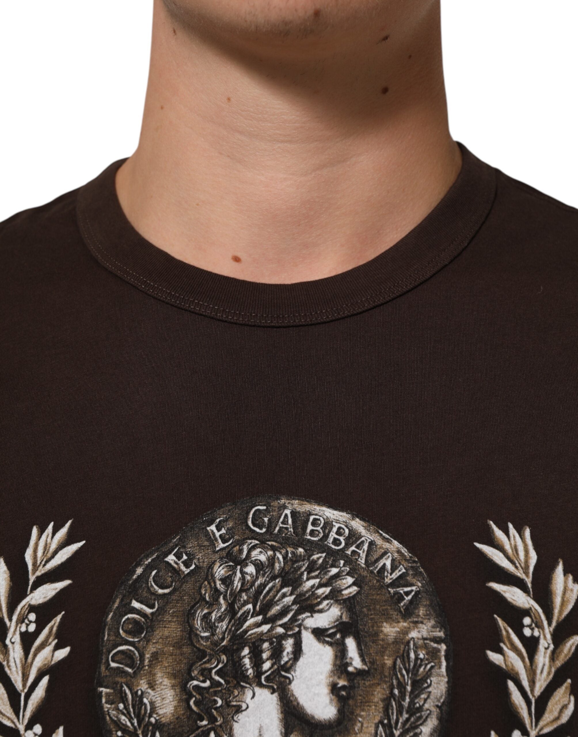 Brown Coin Laurel Print Men Crew Neck T-shirt