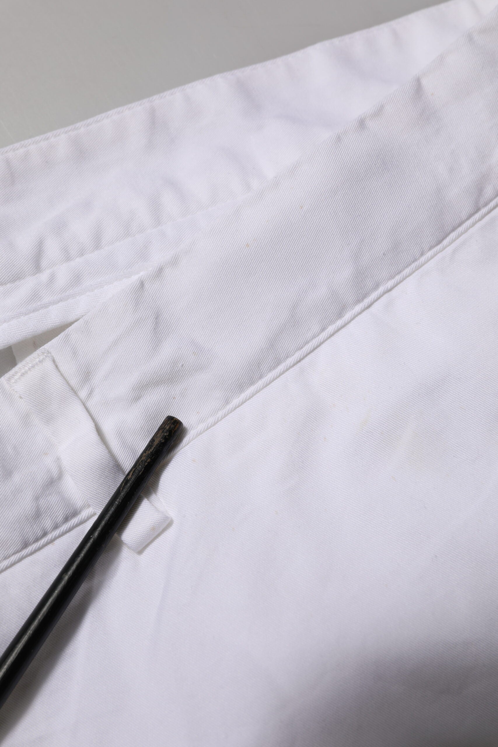 White Cotton Stretch Men Bermuda Pants